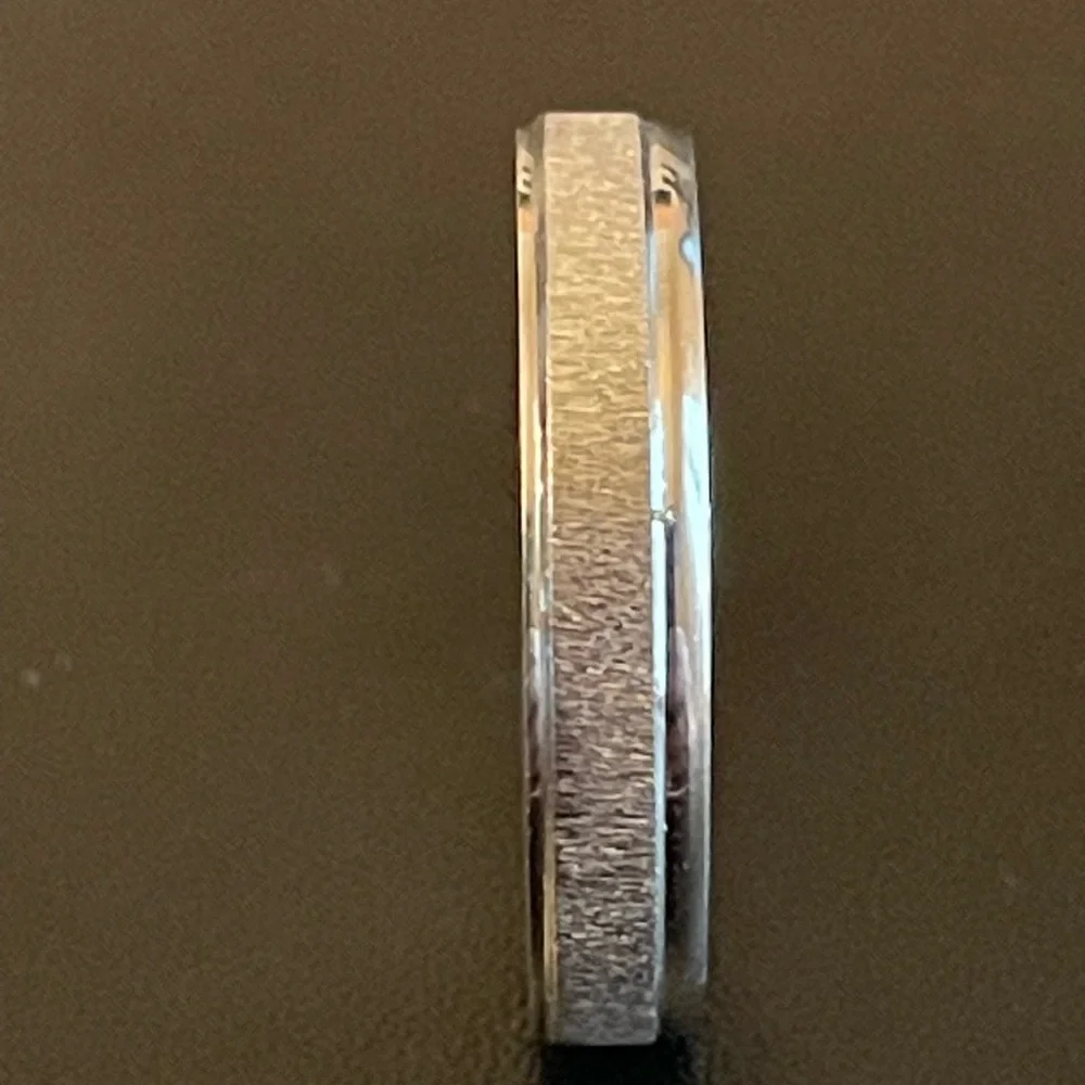 3mm stainless steel frosted ring - Picture 5 of 10